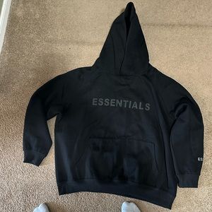 Essentials Fear of God Hoodie Men’s Size Medium